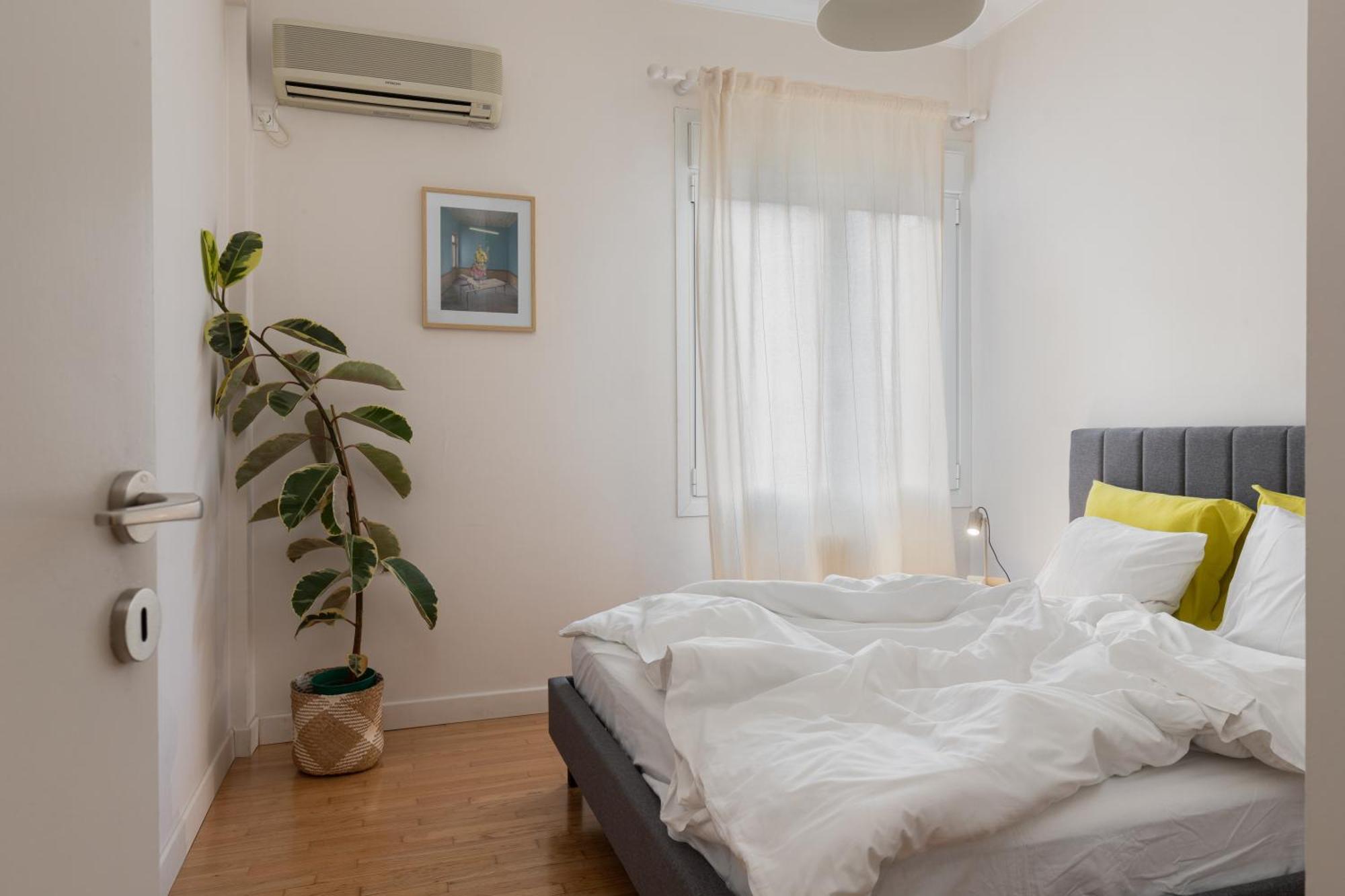 Peaceful Apartment In Neapoli, Exarcheia Афіни Екстер'єр фото